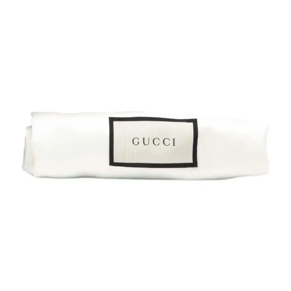 Gucci authentic red
